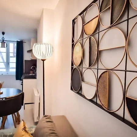 아파트 L'art Deco 3 Etoiles Wifi, Netflix, Disney, Coeur De Bastide 빌프랑슈 뒤 루에르그